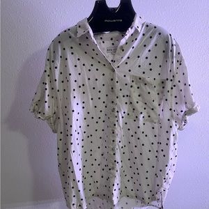 Ava & Viv Dotted Button Down Short Sleeve